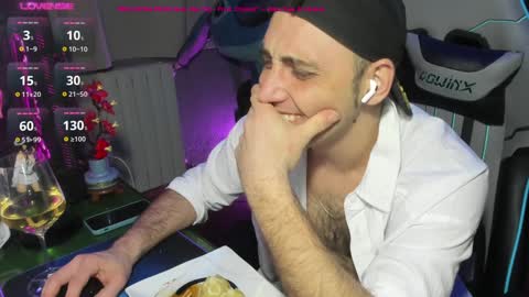 Snapshot of gil_gamesh90 chatting on February 2, 2025, 6:20 pm Mirko online show from February 2, 2025, 6:20 pm