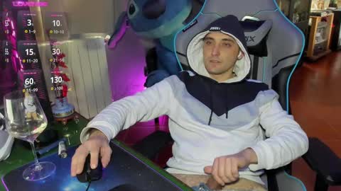 Snapshot of gil_gamesh90 chatting on February 22, 2025, 2:30 pm Mirko online show from February 22, 2025, 2:30 pm