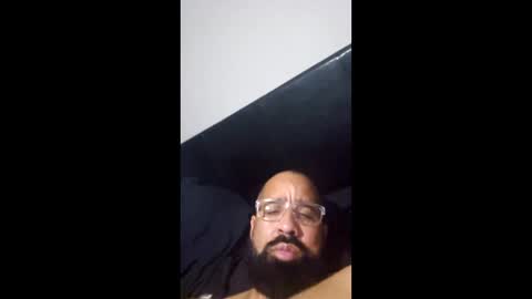 Snapshot of gilberfri chatting on June 1, 2026, 2:35 am gilberfri online show from June 1, 2026, 2:35 am