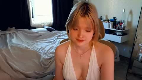 Klara online show from July 5, 2026, 4:19 am