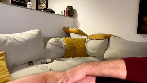 gin juicey online show from January 13, 2025, 1:13 am