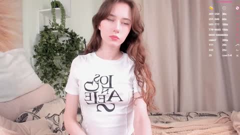 Snapshot of gina_vicious chatting on January 26, 2025, 9:40 pm Gina online show from January 26, 2025, 9:40 pm