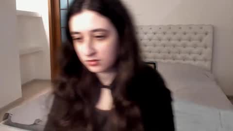 Kate online show from January 25, 2025, 12:58 pm