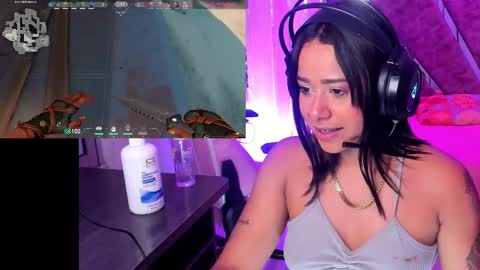 Gina online show from September 23, 2025, 2:47 am