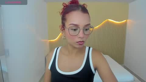  G I A N A  online show from June 1, 2026, 7:37 pm