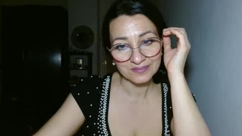 Snapshot of ginaoneon chatting on March 4, 2025, 12:07 am GinaONeon online show from March 4, 2025, 12:07 am