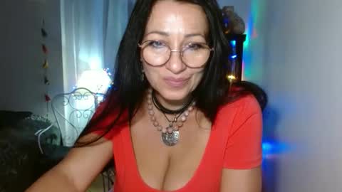 Snapshot of ginaoneon chatting on October 1, 2025, 6:47 pm GinaONeon online show from October 1, 2025, 6:47 pm
