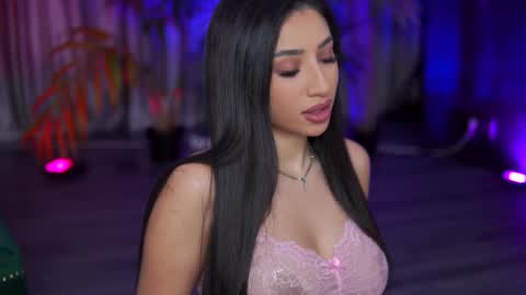 Gina online show from October 4, 2025, 7:01 pm