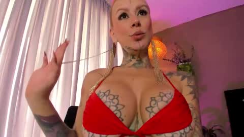 Snapshot of ginebraafxx chatting on September 23, 2025, 2:20 pm Ginebra online show from September 23, 2025, 2:20 pm