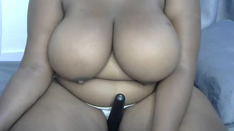 ginger_babes1 online show from October 17, 2025, 7:22 am