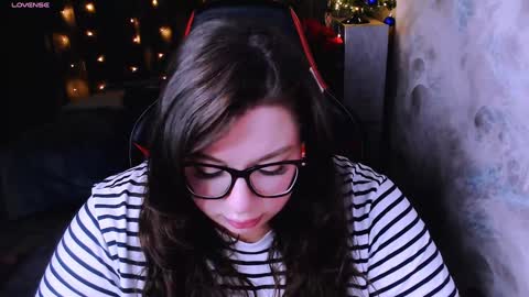 Snapshot of ginger_grayy chatting on January 10, 2025, 2:46 am Alexa here online show from January 10, 2025, 2:46 am