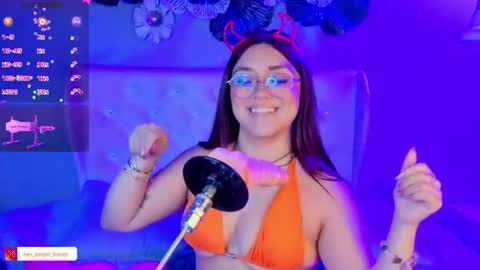 Chloe  online show from July 28, 2026, 3:08 pm