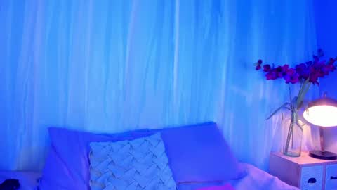 Chloe  online show from August 2, 2026, 1:59 am