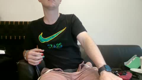 Snapshot of gingerbreaddan chatting on December 27, 2024, 9:28 am GingerbreadDan online show from December 27, 2024, 9:28 am