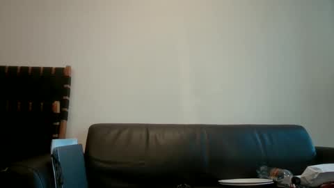 Snapshot of gingerbreaddan chatting on December 31, 2024, 9:10 am GingerbreadDan online show from December 31, 2024, 9:10 am