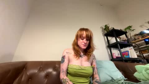 gingerbredbabe7 online show from March 30, 2026, 2:34 am