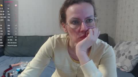 Snapshot of gingermak chatting on January 2, 2025, 9:33 am Michelle online show from January 2, 2025, 9:33 am