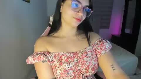 Sophie online show from July 27, 2026, 3:13 am