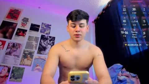 Josh Mills online show from November 30, 2025, 4:33 pm