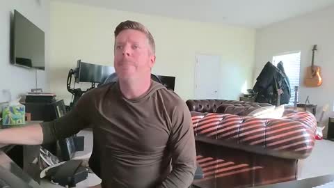 Snapshot of gingerzaddy chatting on February 8, 2026, 7:28 pm gingerzaddy online show from February 8, 2026, 7:28 pm