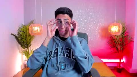 Snapshot of gio_carangi chatting on February 26, 2026, 3:05 am Gio Carangi online show from February 26, 2026, 3:05 am