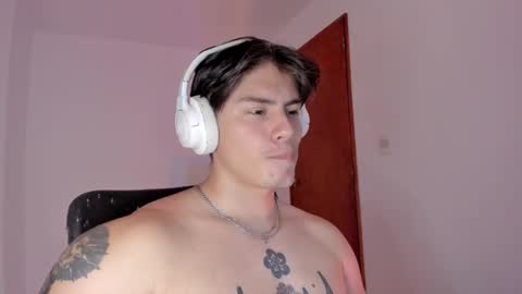 Snapshot of gio_russo chatting on February 13, 2026, 6:37 pm GioRusso online show from February 13, 2026, 6:37 pm