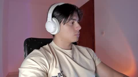 Snapshot of gio_russo chatting on February 26, 2026, 10:20 pm GioRusso online show from February 26, 2026, 10:20 pm