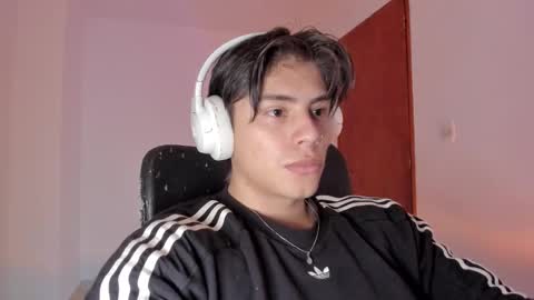 Snapshot of gio_russo chatting on February 28, 2026, 2:51 pm GioRusso online show from February 28, 2026, 2:51 pm