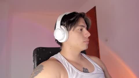 Snapshot of gio_russo chatting on March 6, 2026, 4:03 pm GioRusso online show from March 6, 2026, 4:03 pm