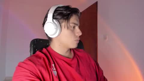 Snapshot of gio_russo chatting on March 16, 2026, 2:06 am GioRusso online show from March 16, 2026, 2:06 am