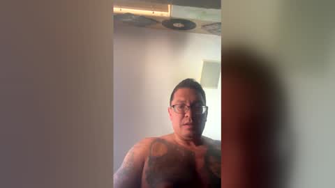 Snapshot of giocazzoenorme chatting on May 13, 2026, 4:15 pm Giocazzoenorme online show from May 13, 2026, 4:15 pm