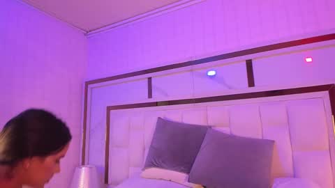 Snapshot of giorgia_13 chatting on February 22, 2025, 3:01 am giorgia online show from February 22, 2025, 3:01 am