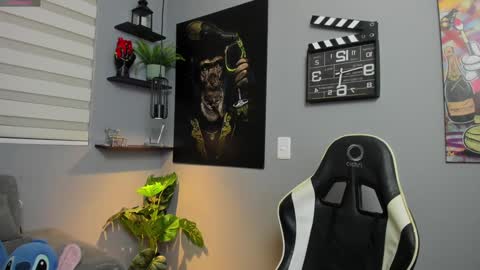 Snapshot of giorgio_leone2 chatting on January 15, 2025, 4:15 am Giorgio leone online show from January 15, 2025, 4:15 am