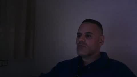 Snapshot of gioshadow chatting on January 24, 2025, 9:05 pm gioshadow online show from January 24, 2025, 9:05 pm