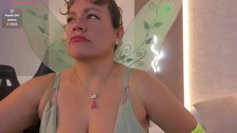 Snapshot of gipsela_gomez chatting on October 18, 2025, 7:14 pm G I S E P L A online show from October 18, 2025, 7:14 pm