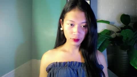 Vanessa online show from August 6, 2026, 6:15 am