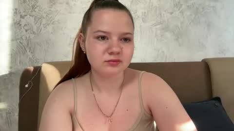girl_cute07 online show from May 27, 2026, 5:10 pm