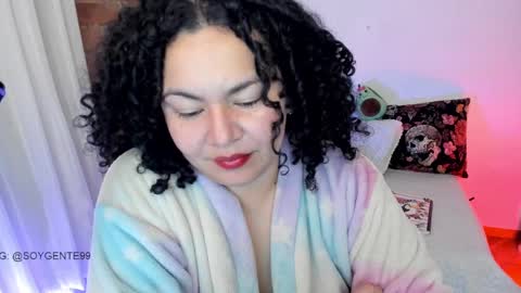 Snapshot of girl_inline chatting on March 5, 2025, 1:21 am girl_inline online show from March 5, 2025, 1:21 am