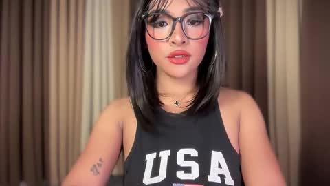 queen ronna online show from April 20, 2026, 7:44 am