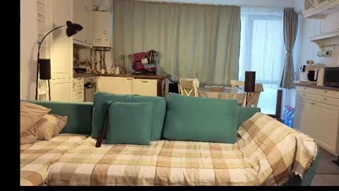 Girlfriend online show from February 22, 2026, 3:10 pm