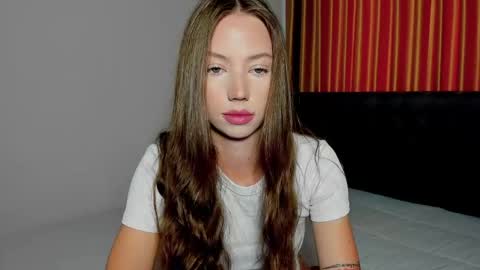 Snapshot of girlnextd00r_ chatting on March 23, 2026, 1:09 am Hanna online show from March 23, 2026, 1:09 am