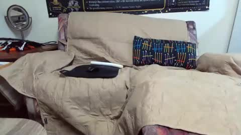 Snapshot of girlnextdoorporno chatting on February 2, 2025, 8:24 am Iri online show from February 2, 2025, 8:24 am