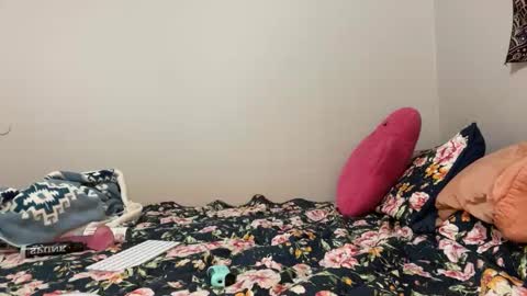 Camille online show from November 21, 2025, 6:06 pm