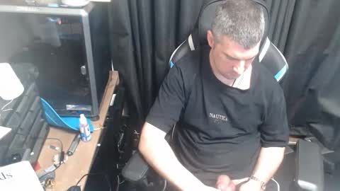 Snapshot of girlsaresexymadeoutapepsi chatting on October 25, 2025, 2:08 am bob online show from October 25, 2025, 2:08 am