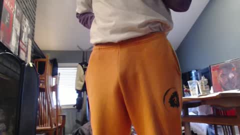 croyal09 online show from December 11, 2024, 7:36 pm