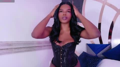 gisela_valencia online show from May 13, 2026, 5:49 am