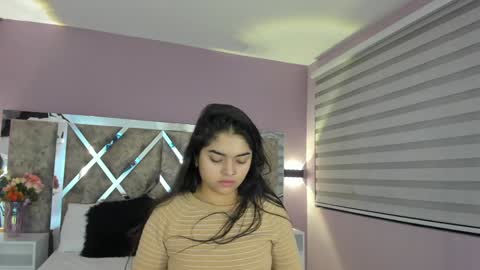     online show from December 29, 2024, 11:40 am