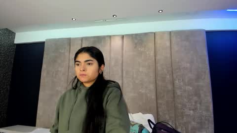     online show from January 19, 2026, 11:36 am