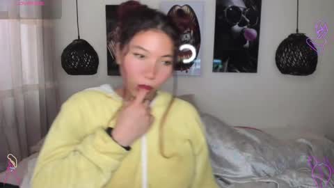 Snapshot of gisele_cedield chatting on February 16, 2025, 8:33 pm Kylie online show from February 16, 2025, 8:33 pm