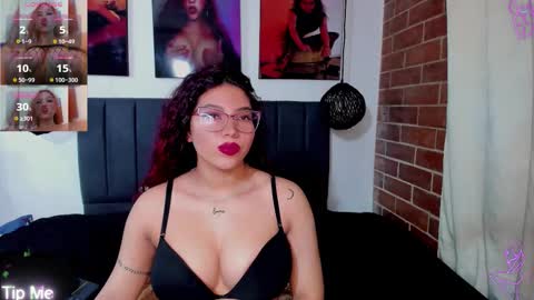 Snapshot of gisele_cedield chatting on September 9, 2025, 3:06 am Kylie online show from September 9, 2025, 3:06 am